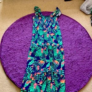 Fun coral dress for girl for a fun getaway